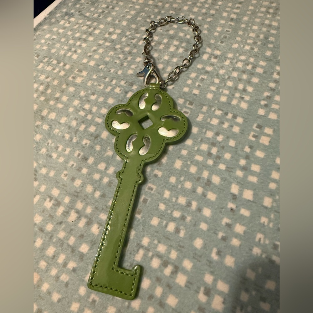 Oversized Brighton Magnetic Purse Charm green silver metallic Estate Key Rare